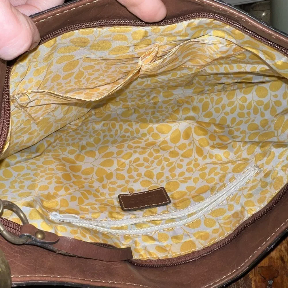 liz & co. gorgeous hobo